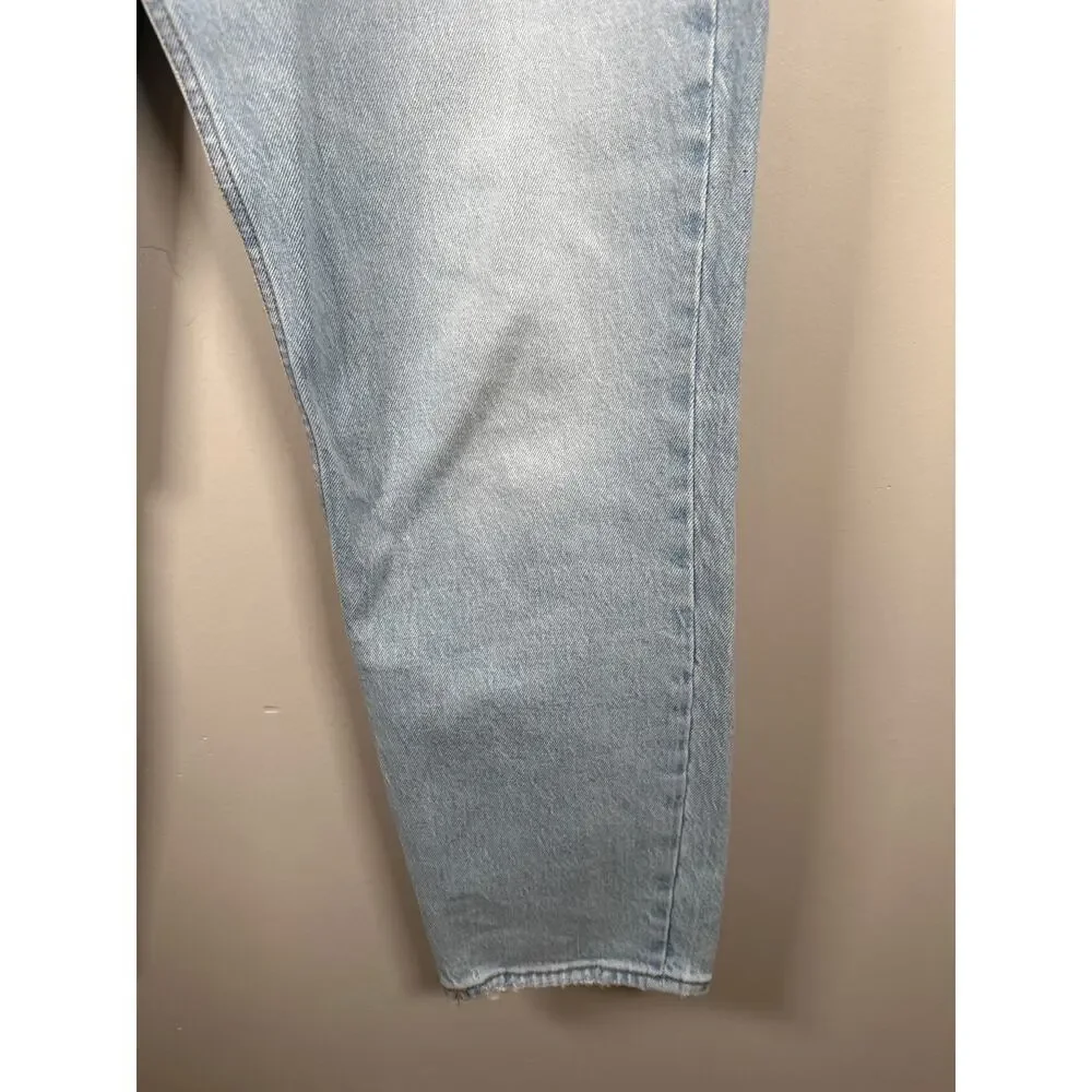 Abercrombie & Fitch The Mom High Rise‎ Curve Love Sz 30/10 Distressed Light Wash